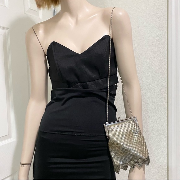 Vintage Unsigned Silver Mesh Clutch Evening Bag - Picture 2 of 11